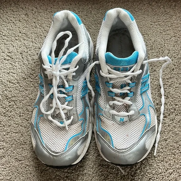 New Balance Shoes New Balance Mens 883 Sneakers Poshmark